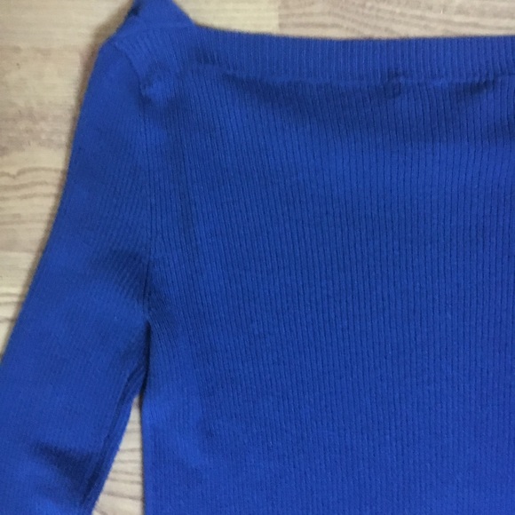 Banana Republic slouch neckline sweater - Picture 7 of 7